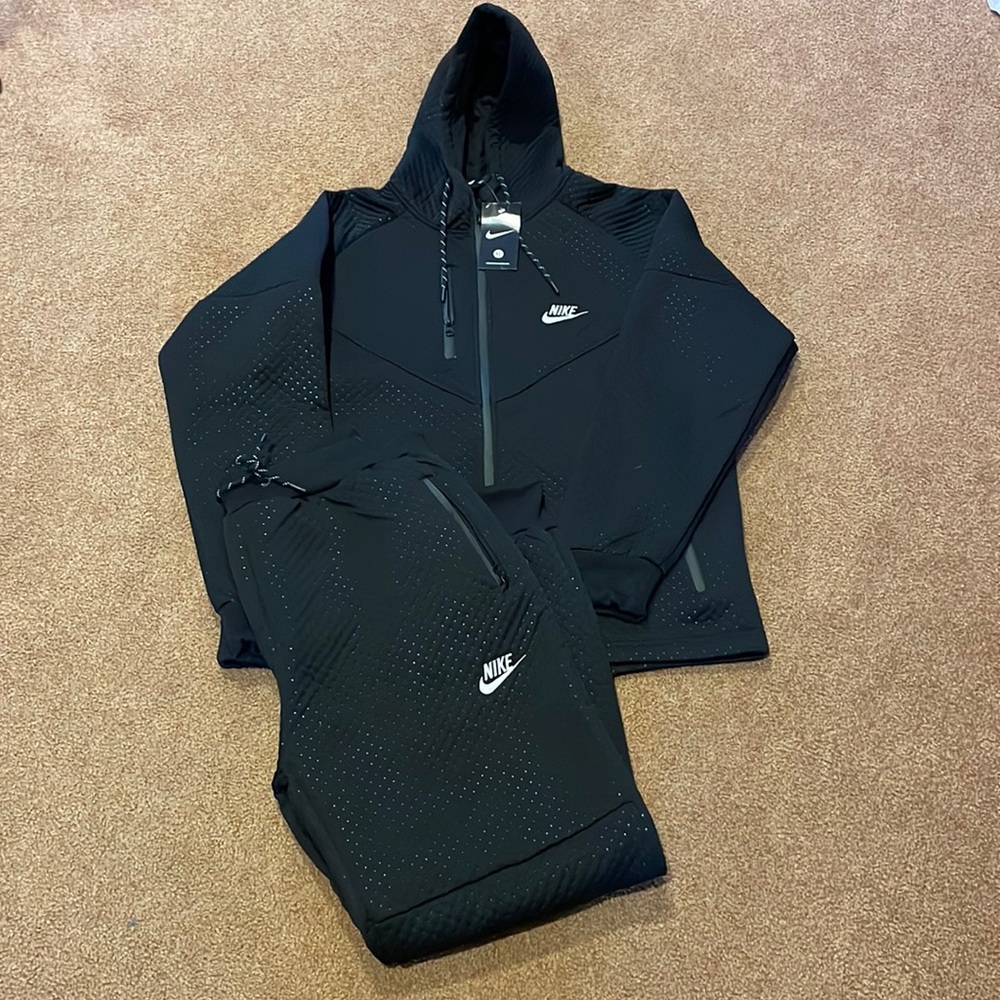 Nike Sweatsuit